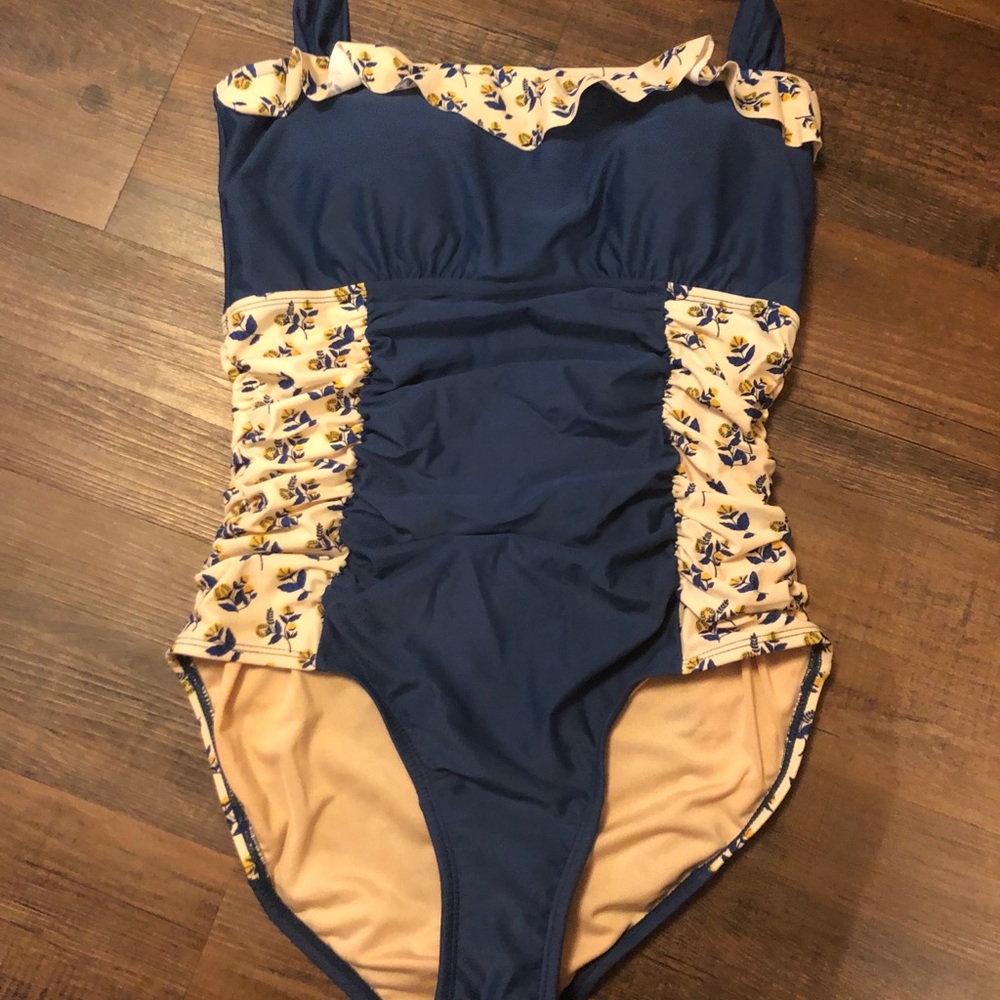 NWT Matilda Jane 1 piece swimsuit